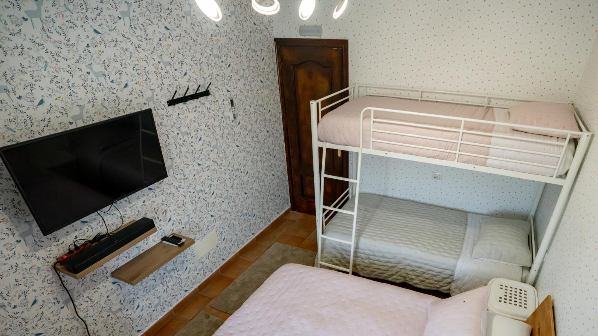 Casa Julio - Alcala Complete Coastal Retreat - Entire Apartment - 3 Min Walk From The Ocean - Shared Entrance With Host Εξωτερικό φωτογραφία