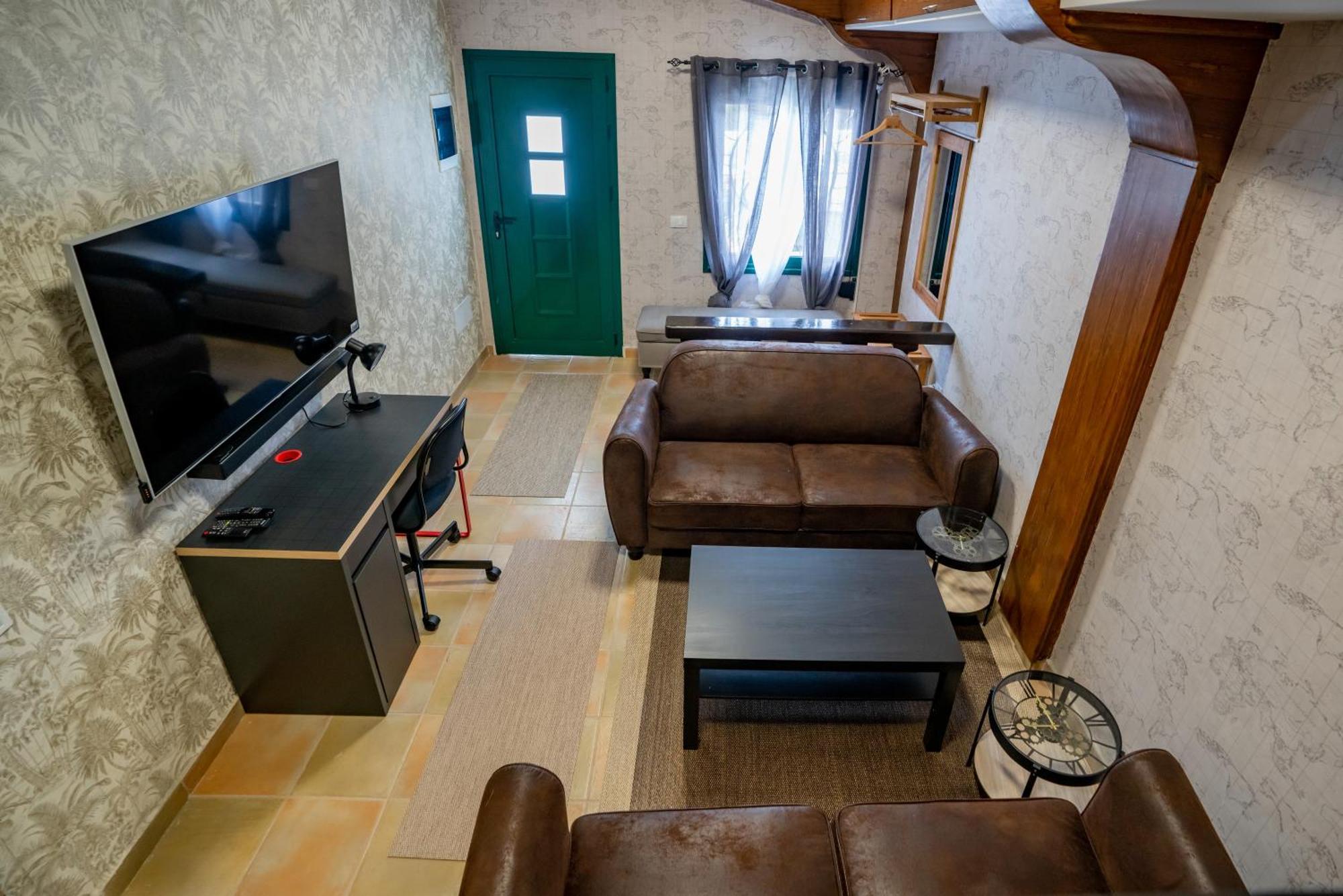 Casa Julio - Alcala Complete Coastal Retreat - Entire Apartment - 3 Min Walk From The Ocean - Shared Entrance With Host Εξωτερικό φωτογραφία
